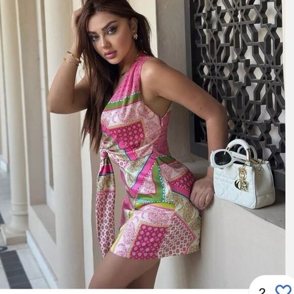 ZARA BLOGGER FAVORITE PATCHWORK PRINT DRESS - Picture 4 of 14